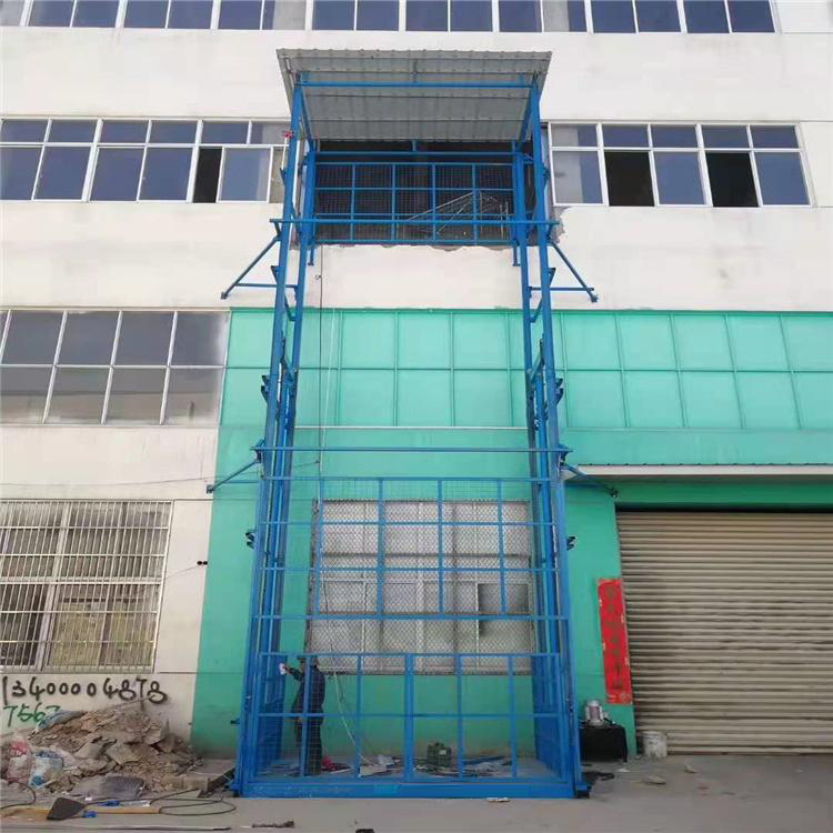东方高空货梯